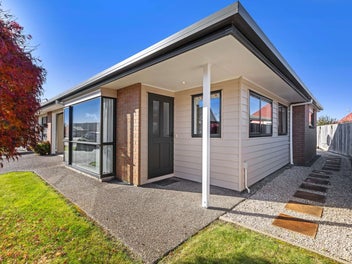 Brown Acre Village Delight