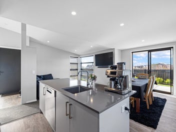 Where Function Meets Style-Your Ideal Modern Home