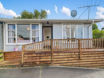 New Lease on Life, Leasehold $75,000