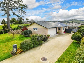 VENDORS READY FOR RETIREMENT MOVE!!!