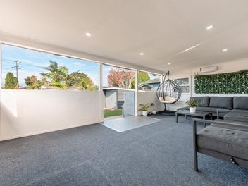Perfect Start in Papatoetoe - Just Move In!
