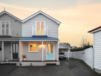 Entry Level into Northcote Point!