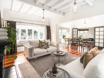 SUNNY & SPACIOUS HATAITAI FAMILY LIVING