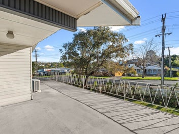 Superb Legal Home and Income or Investment