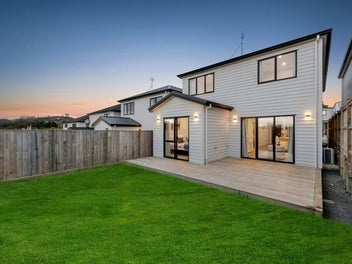 Affordable & Near New - Overseas Owner Says Sell