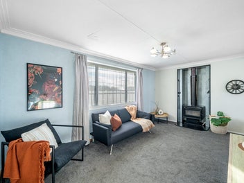 Spacious Family Home in Kew