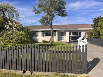 Image 1 of 11