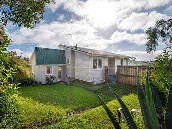 1970s Classic in Beach Haven - Huge Potential!