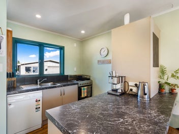 Time to Upsize – We're on the Market