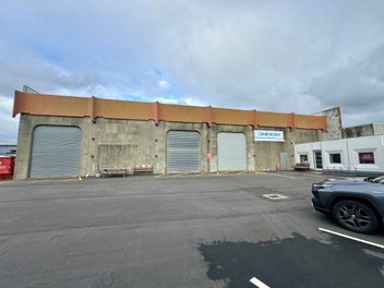 Image 1 of 14
