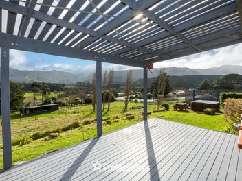 Views, Space & a Lifestyle Worth Moving For