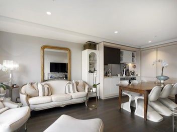 West-facing elegance in The Grace