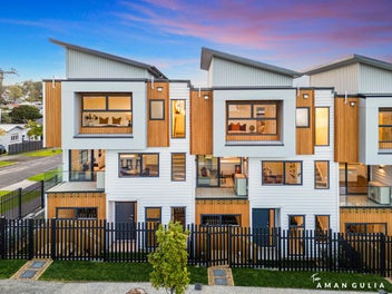 Freehold. Architect-Designed. Zoned for MAGS