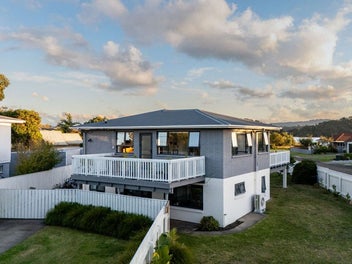 Ultimate Ohope Lifestyle - View by Appointment