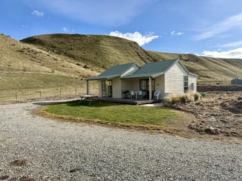 4.98ha Lifestyle & Income in Tarras