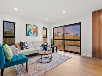 Affordable Luxury in Mangere Bridge