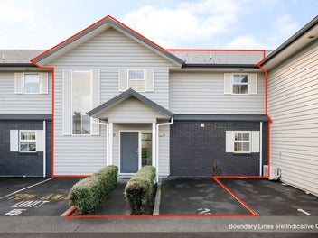 Fully Furnished + Three Ensuites