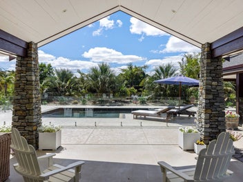 One of One-Familysized Home, Pool & Triple Garage