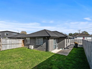 Deadline Sale Alert – Invest or Nest in This