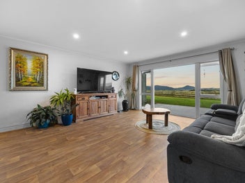 Heritage Barn Meets Modern Charm