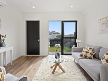 Brand New 2 Bedroom Opportunity in Receivership