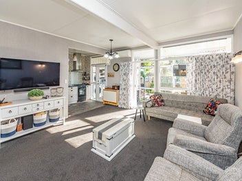 Cosy, Comfy and Convenient