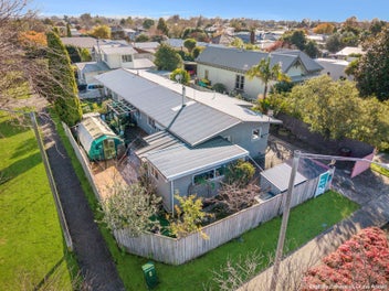 Sunny Corner Site in Saint Leonards
