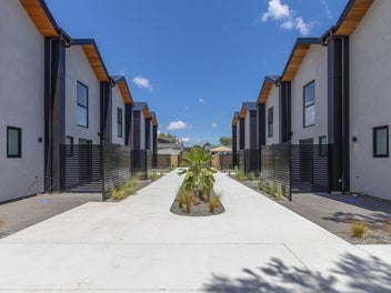 5 High-Performing Investment Properties!