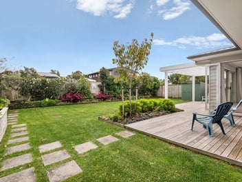 URGENT NOTICE. PRE-AUCTION NOW SELLING ON 16 JUNE