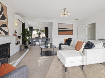 SOLID HOME - FREEHOLD 708 m2 CLOSE TO TOWN!