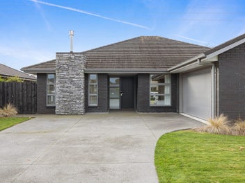 Halswell Gem with Room to Move