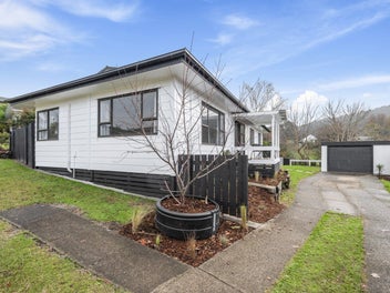 Fresh, Stylish & Move-In Ready