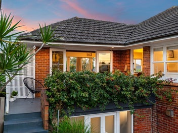 Classic Charm - Flexible Family Living