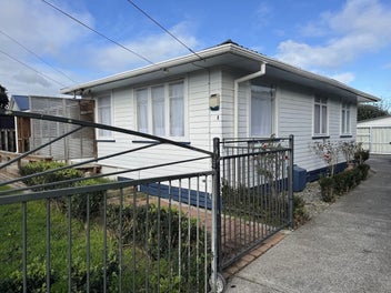 Image 1 of 18