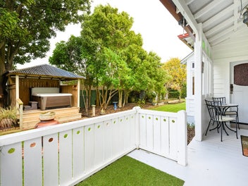 Riverdale Quarter Acre - Transferring Vendor!