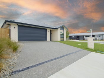 Owner Relocated Overseas – Must Sell