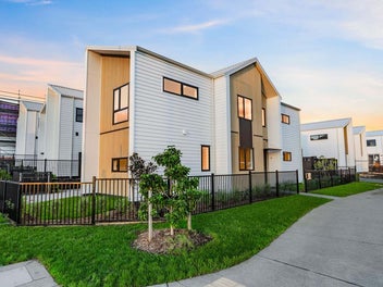 Spacious Quality Living, Homestar 6