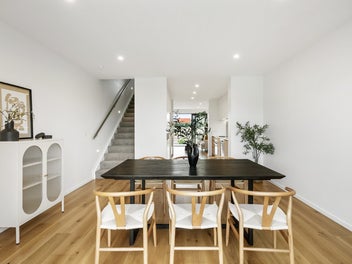 Prime Positioning in Three Kings