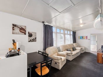 Opportunity to Step Up- First Home Buyer/Investor
