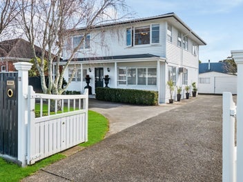 Image 1 of 10