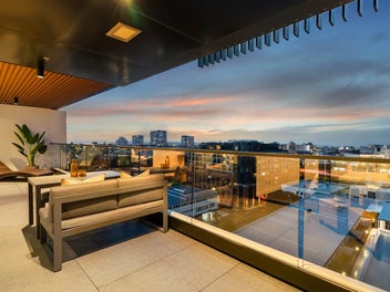 North-facing perfection at Proxima
