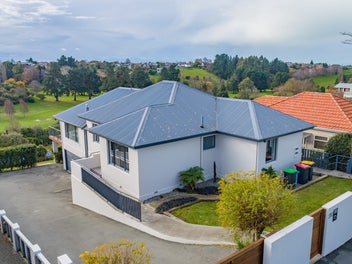 Stunning Views and Sun drenched Living