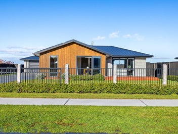 High Spec Luxury Home on Reserve Boundary