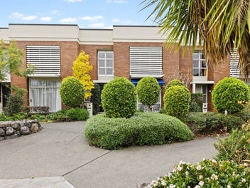 Euro-Style Urban Oasis