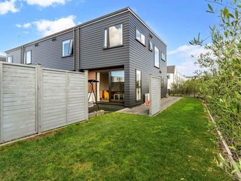Sun-Filled Corner Home | Freehold | Fletcher Built