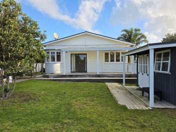 Image 1 of 18