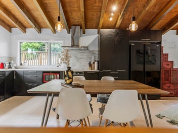 Lifestyle Meets Flexibility – Must Be Sold
