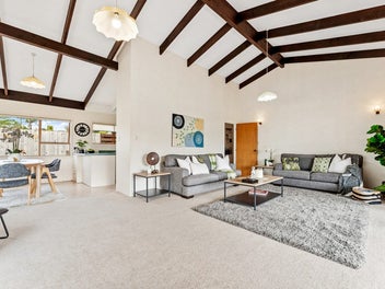 THIS PROPERTY IS UNDER CONTRACT