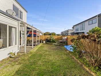 Affordable 3 Bed & Vacant!