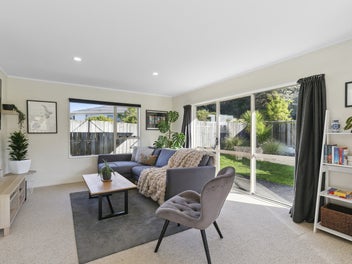 Single-Level Living In Central Johnsonville